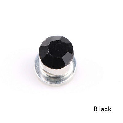 Khuyên Tai Nam Châm Đính Đá Thanh Lịch