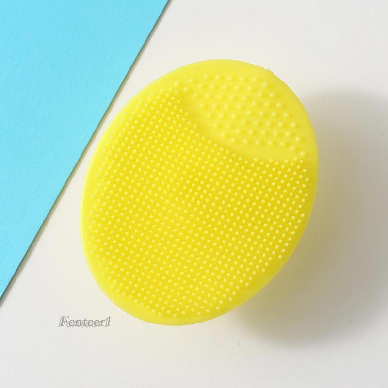 1 Bàn Chải Gội Đầu Bằng Silicon Mềm Thoải Mái Cho Bé