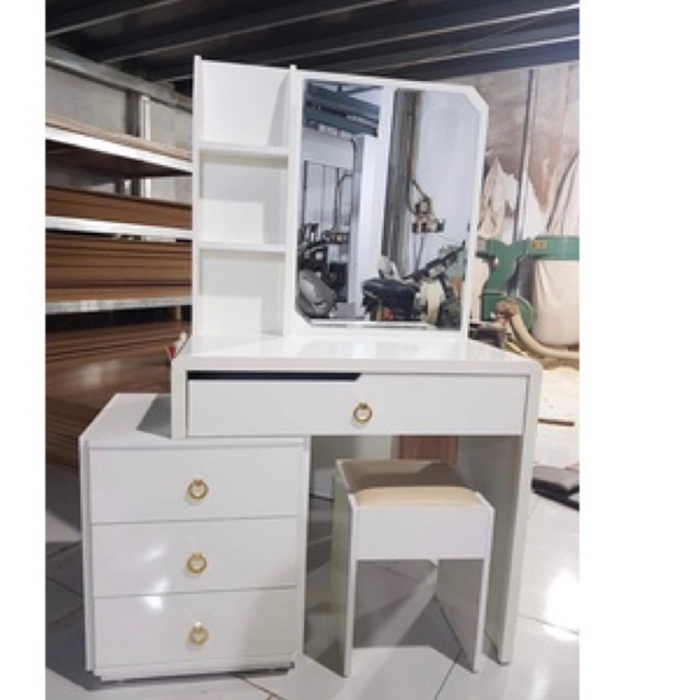 BÀN TRANG ĐIỂM KÉO