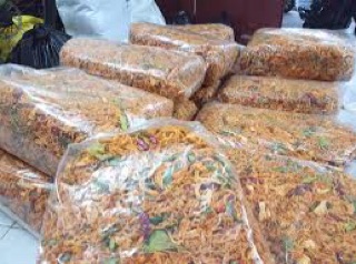 Khô gà lá chanh 500gam