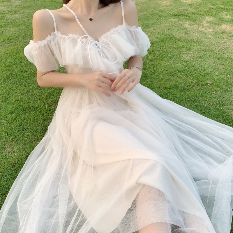 Váy trắng đi biển nữ LUHAZO đẹp trễ vai maxi 2 dây dài rộng bigsize  kiểu Hàn Quốc vintage hở lưng 1111 DK14T302