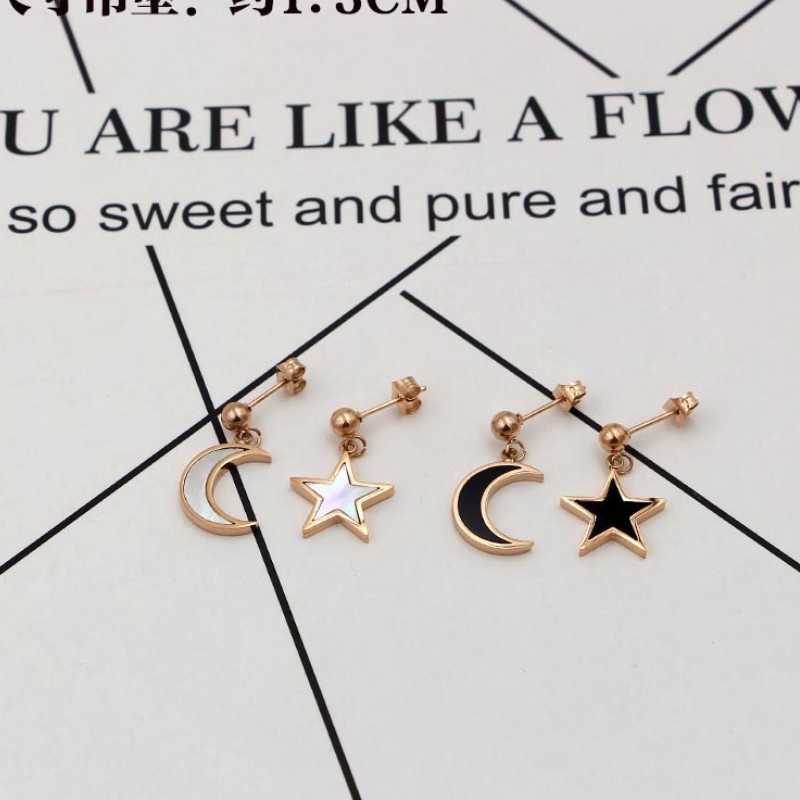 Bông Tai Trăng Sao Titan Ko Han Rỉ TT 3985