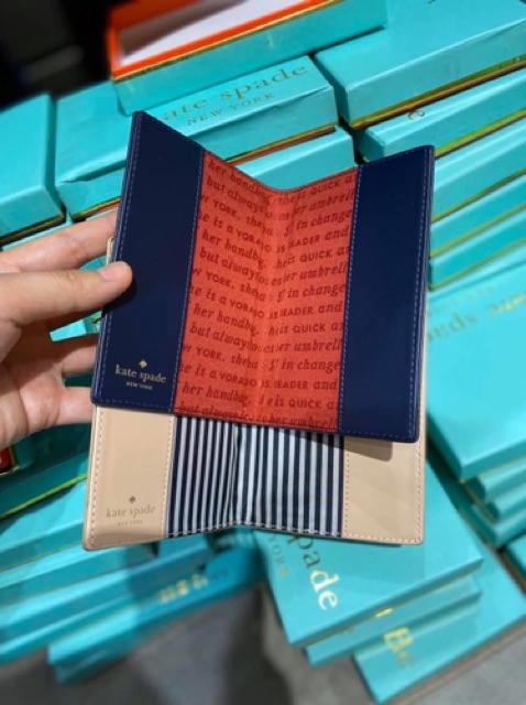<CÓ VIDEO>🌈BAO PASSPORT KATE SPADE XUẤT FULLBOX🌈 | BigBuy360 - bigbuy360.vn