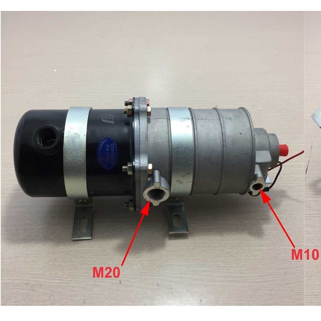 Bầu lọc hơi (bầu khè)_HD3511-06(153) xe 9 tấn, Bầu dài, có van xả và bầu ngắn không có van xả