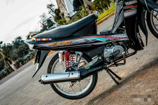 Tem rời Sirius xe đen