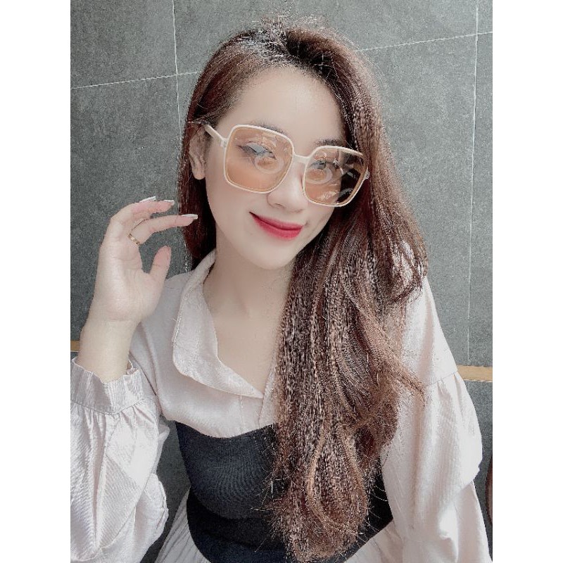 Kính Shein hàng chuẩn auth, có mail mua hàng chính hãng