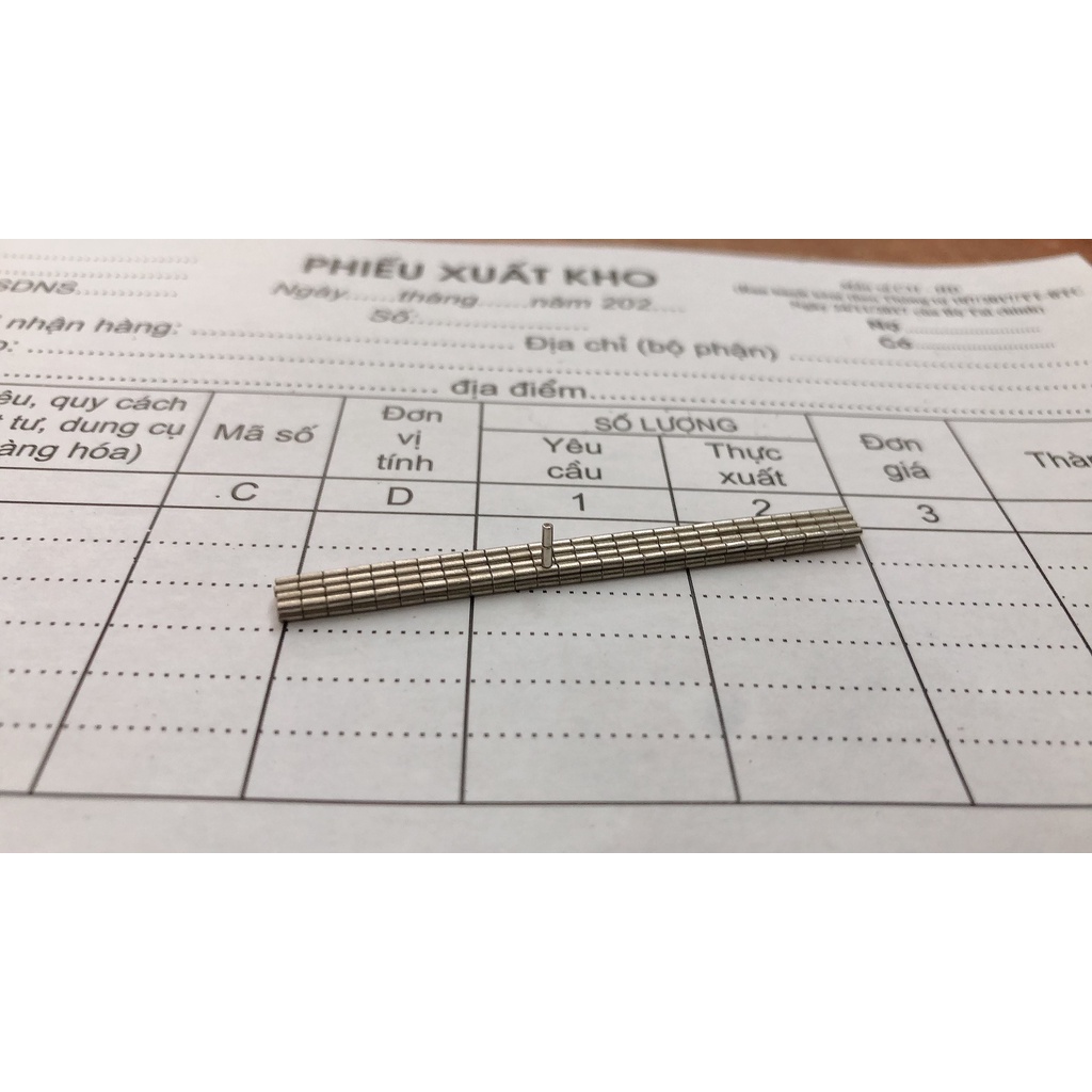 Nam châm viên trắng 1x2mm siêu nhỏ,siêu mini