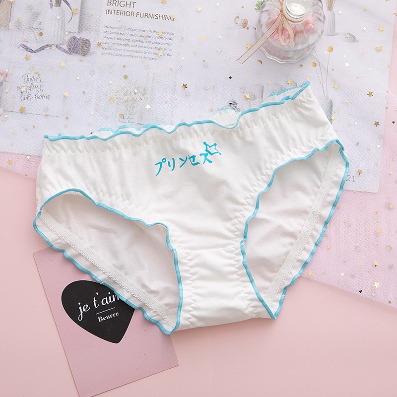 Quần Lót Cotton Phối Ren Họa Tiết Trái Dâu Dễ Thương Cho Nữ