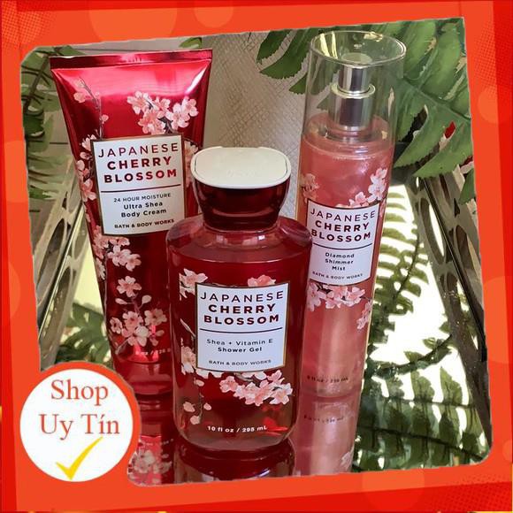 BBW® Xịt thơm toàn thân ánh nhũ Bath & Body Works - Japanese Cherry Blossom 2020 🍭Hot🍭