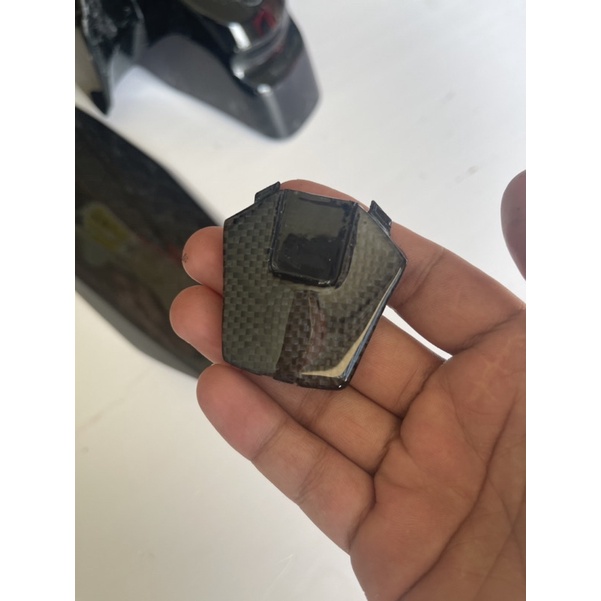 Nắp Che Bình Phụ Nước Mát Raider Satria ốp Carbon Fiber