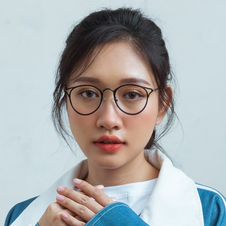 Gọng kính cận nữ lắp sẵn cận mắt kính mèo đổi màu chống ánh sáng xanh - GZ90029 Eyepro