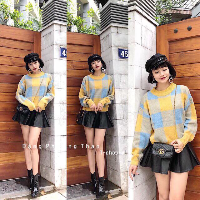 Áo len dệt kẻ ô