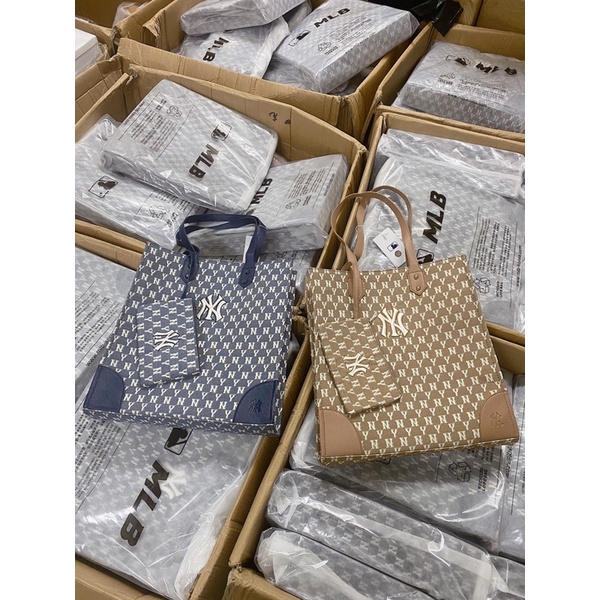 Túi xách nữ TOTE MLB