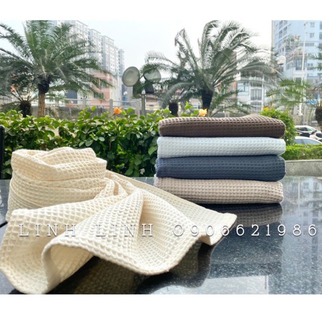 Khăn tắm Muji xuất dư 70x140cm - hoạ tiết tổ ong.