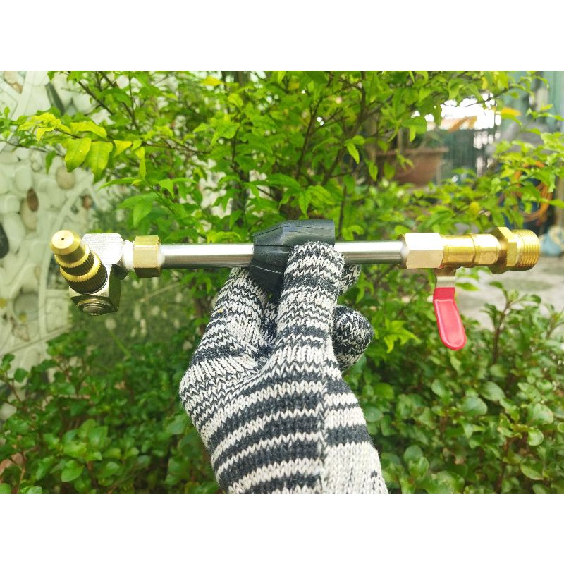 Bộ béc xịt rửa xe , vệ sinh máy lạnh xoay 360 dài 40cm.