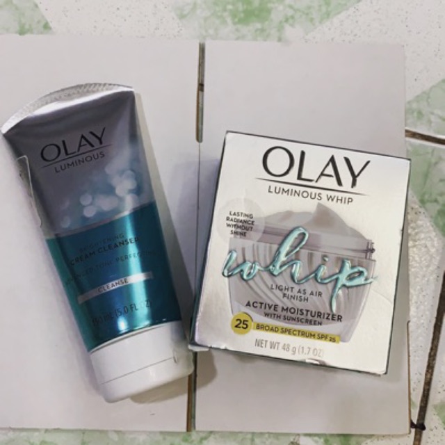 Bộ kem Olay trắng sáng Luminous tone perfecting