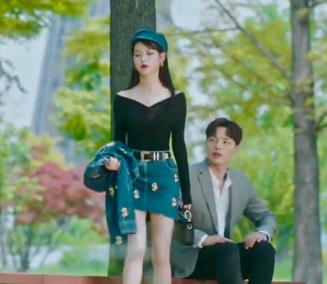 Set denim IU Hotel Del Luna