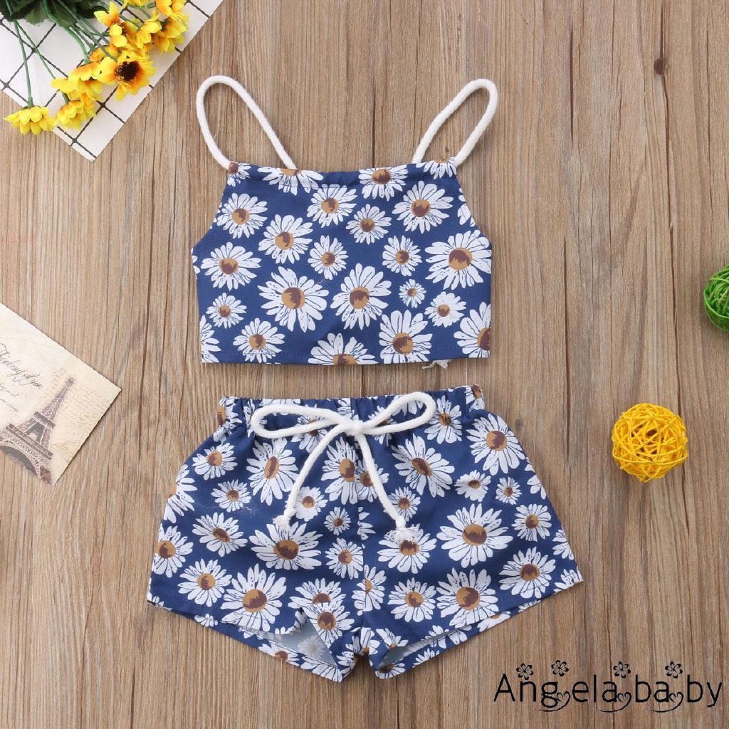 Set áo croptop cổ yếm hở lưng và quần short họa tiết hoa thời trang cho bé gái