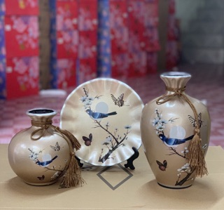 Set 3 bộ lọ và đĩa decor trang trí bằng gốm sứ kèm kệ kê đĩa