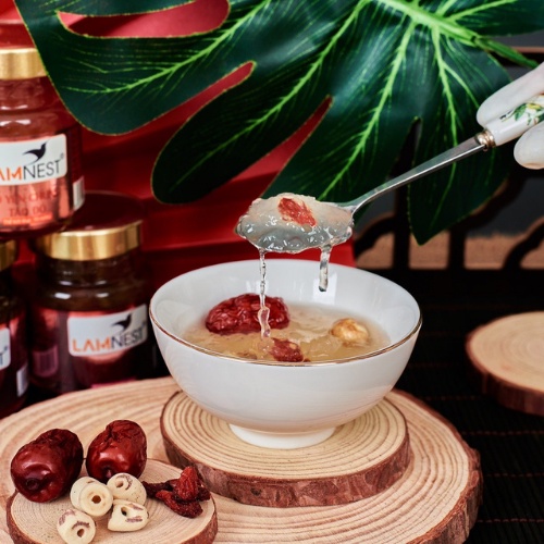 Set quà tặng yến chưng sẵn Lamnest- yensaocaocaplamnest