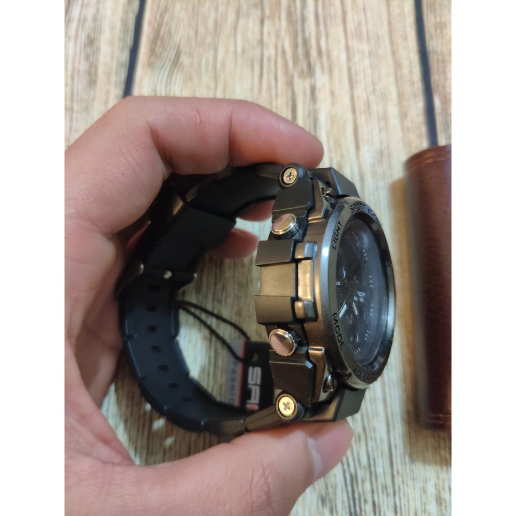 Đồng hồ thể thao nam SANDA dây khớp nhựa vòng cung SD02 | BigBuy360 - bigbuy360.vn