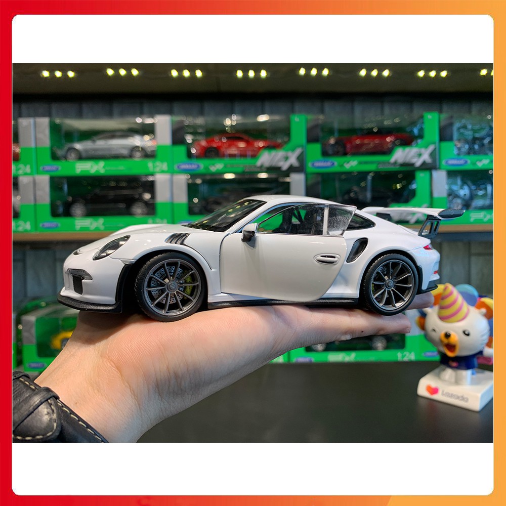 Mô hình xe Porsche 911 GT3 RS tỉ lệ 1:24 Welly