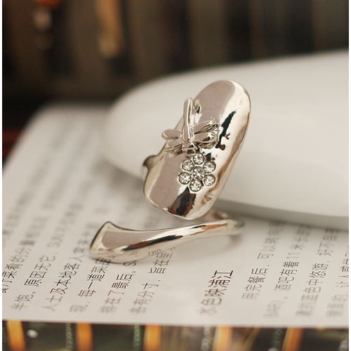 Nhẫn móng nữ thời trang hàn quốc cá tính có đính đá cực đẹp