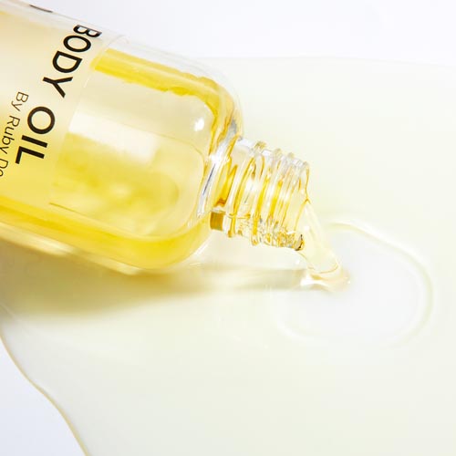 Body oil dưỡng căng bóng da body chứa 4% BHA giúp da trắng sáng căng bóng mịn màng, thấm nhanh không bêt rít | BigBuy360 - bigbuy360.vn