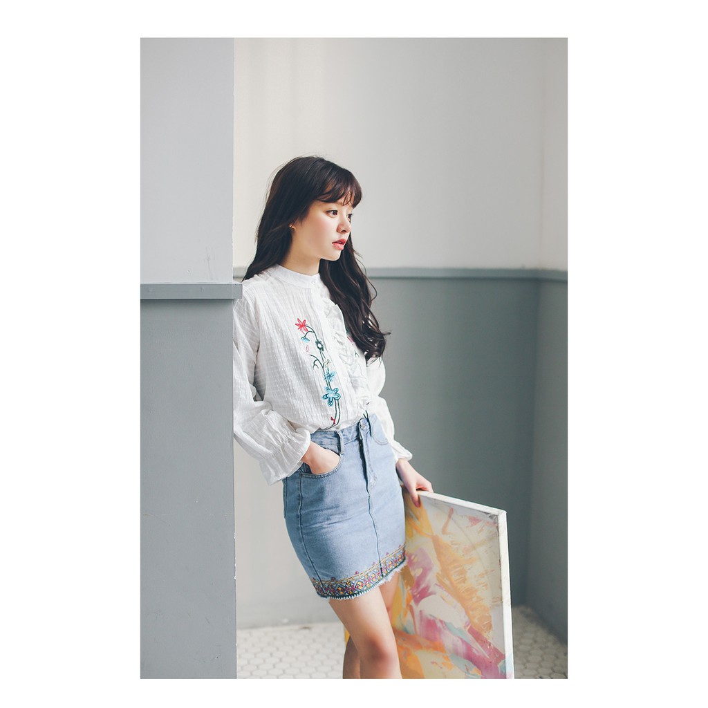 [Hàng order 7 đến 10 ngày] Áo sơ mi thêu hoa | BigBuy360 - bigbuy360.vn