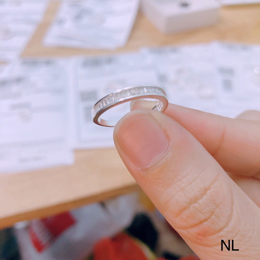Nhẫn nữ bạc thật gắn đá nhỏ hàng làm kỹ sáng đẹp - Kho sỉ bạc Nhất Linh