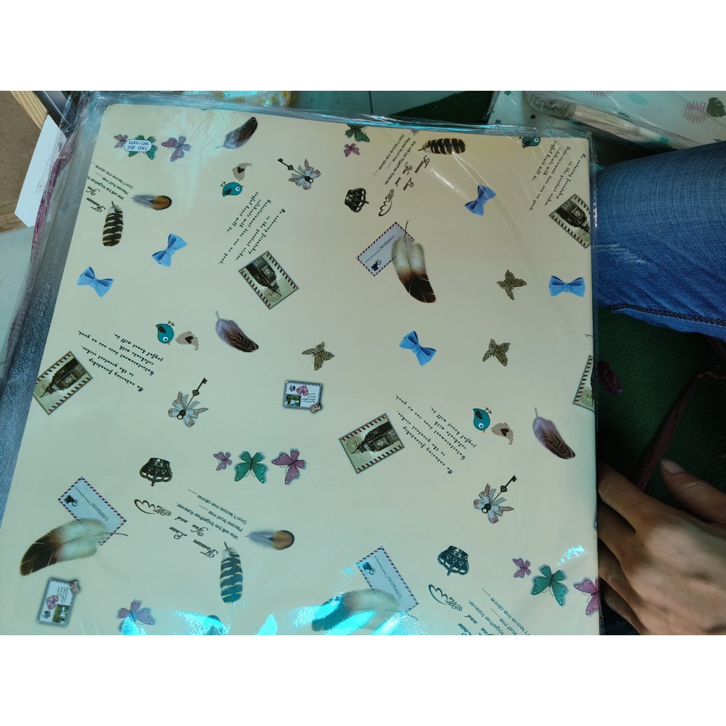 Giấy gói quà mẫu mới nhất xấp 50 tờ khổ 50x70cm