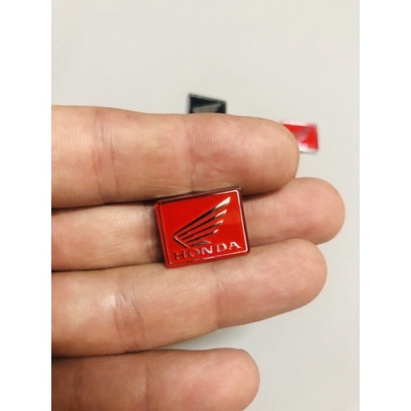 TEM LOGO CÁNH CHIM HONDA ĐEN ĐỎ Vario 125/ Click 125/ AB 125 / FUTURE / LEAD125 / SH MODE / PCX / VISION2014 / SHVN 2012
