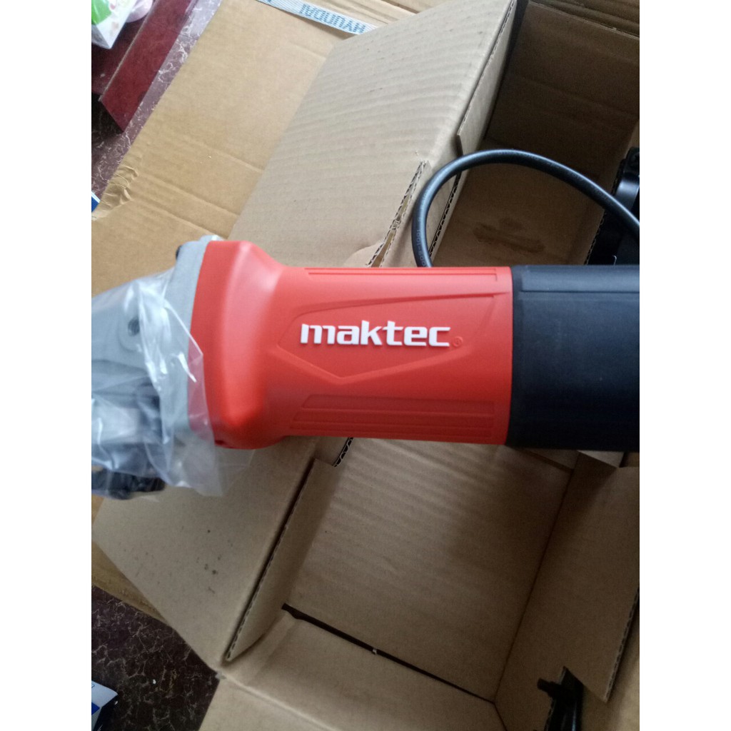 Máy mài góc Maktec MT971