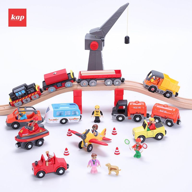 Xe vận tải, thi công đô thị; hàng xuất khẩu, có thể chạy trên đường ray xe lửa gỗ