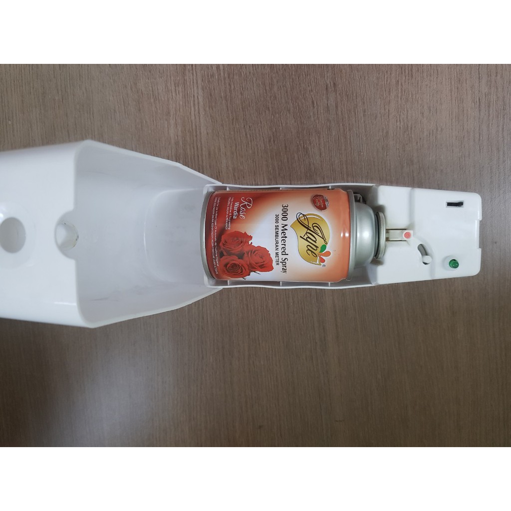 Máy Phun Sương Khử Mùi Tự Động Jape Thơm Phòng (Tặng 1 Bình Ruột Máy) - Hương Hoa Hồng-  600ml [Gồm 1 Máy + 2 Lõi]