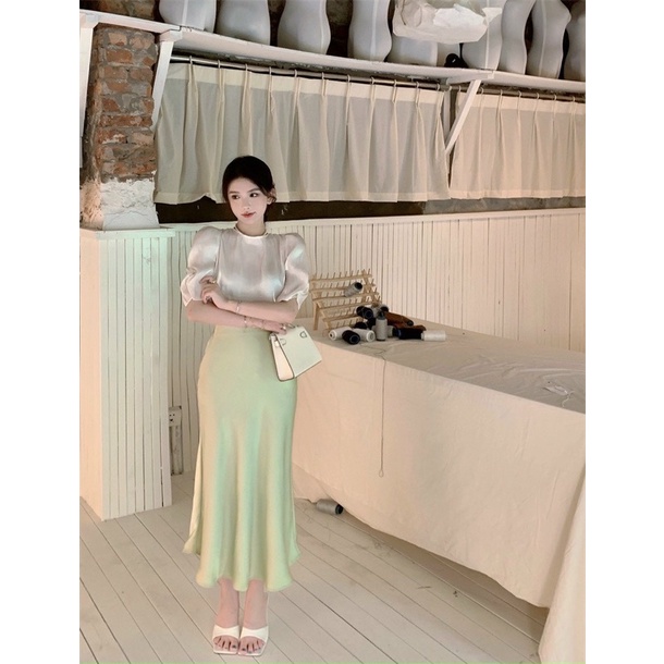 SET LỤA ÁO TAY LỠ + CVAY MIDI XANH