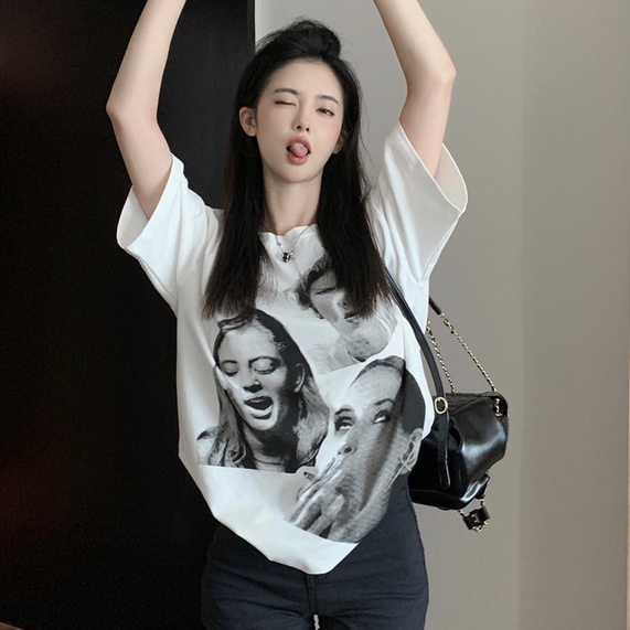 Áo Thun Nữ Ngắn Tay Cổ Tròn In Hình Thời Trang