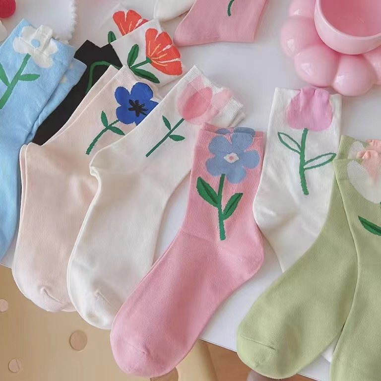 Vớ Lửng Họa Tiết Hoa Ba Chiều Phong Cách Nhật Bản Mới Dành Cho Nữ