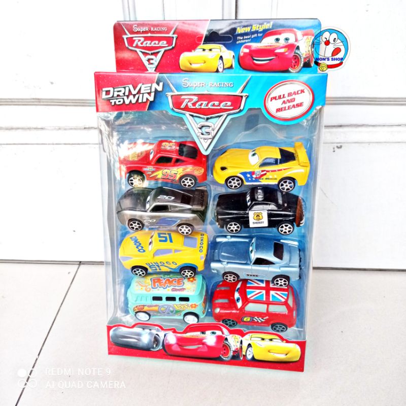 Hộp 8 chiếc xe ô tô Mcqueen bằng nhựa, chạy bánh đàu
