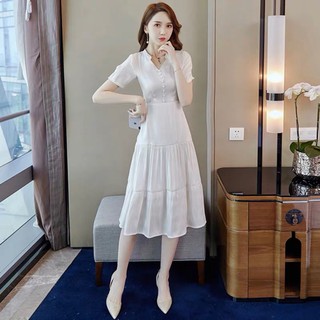 Đầm váy freesize trắng cổ úp 3 tầng