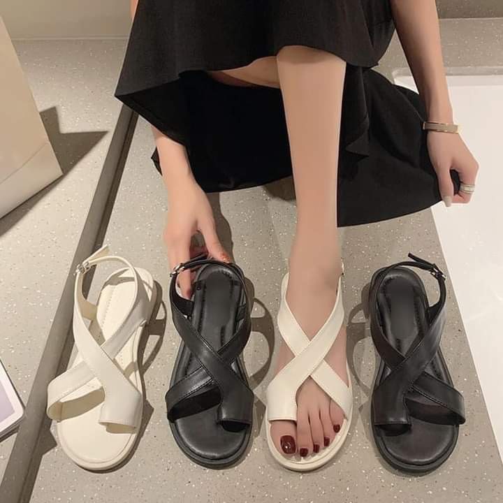 Sandal đế xuồng quai chéo bản to xỏ ngón đế 3p