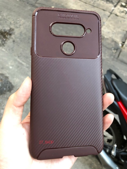 ỐP LƯNG AUTO FOCUS LG V40 NHỰA MỀM, VÂN CARBON
