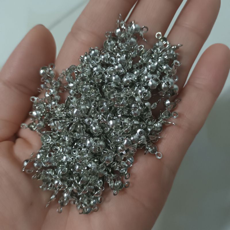 1 bịch 10 charm sò kẹp dây che nút thắt làm handmade