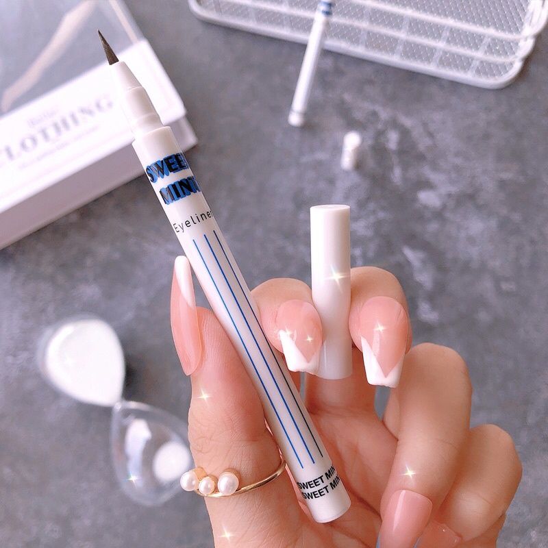 Bút vẽ bọng mắt sweet mint