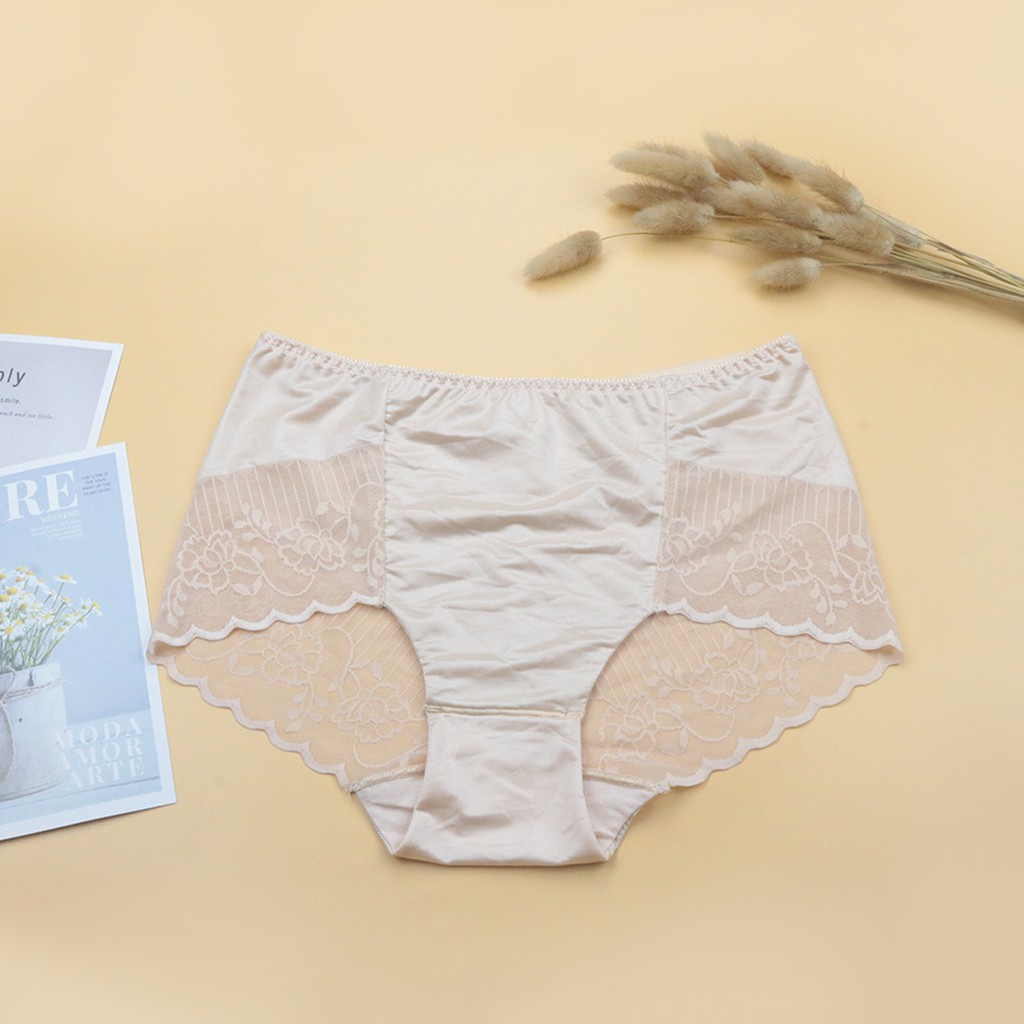 Quần lót Nữ Ren Luperi Phom To Lưng Cao Ôm Gọn Bụng Viền Mông Không Đường May Họa Tiết Hoa Xinh Xắn LUQL769 | BigBuy360 - bigbuy360.vn