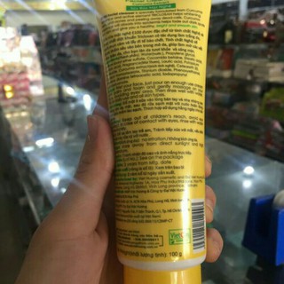 Sữa rửa mặt nghệ E100 chai lớn 100ml