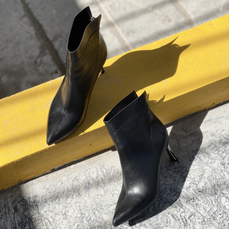 Bốt nữ cao cổ khóa gót, Boot nữ cao gót 8cm giày vnxk - Kimystore