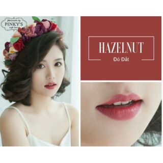 Son Pinky's đỏ đất