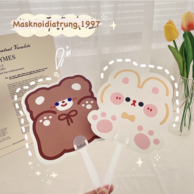 Quạt Cầm Tay Hoạ Tiết Hoạt Hình Dễ Thương