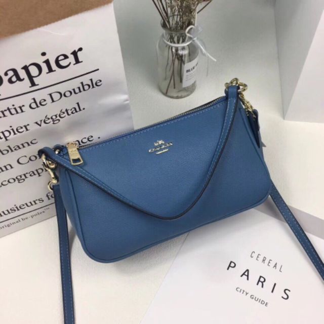 ❤️TÚI COACH MINI xinh lắm luôn
8460372933758
Túi có 2 dây: 1 dây dài đeo chéo + 1 dây xách tay.